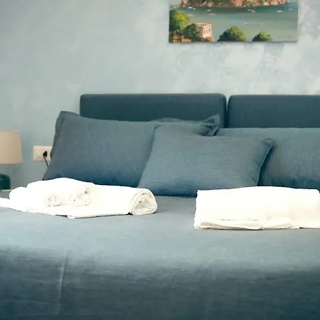 Hotel Napolimia Boutique 4*