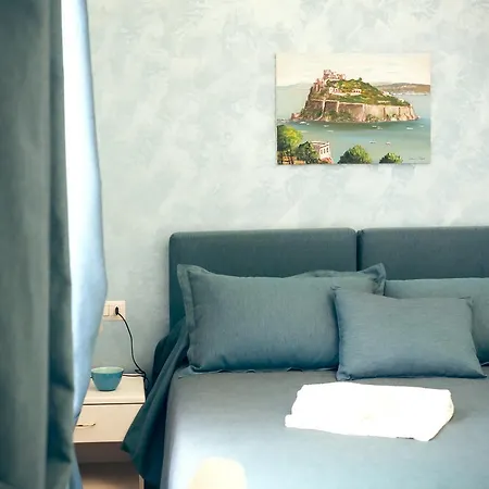 Hotel Napolimia Boutique 4*