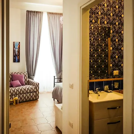Napolimia Boutique 4* Naples