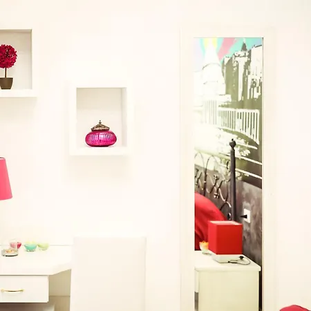 Napolimia Boutique 4*