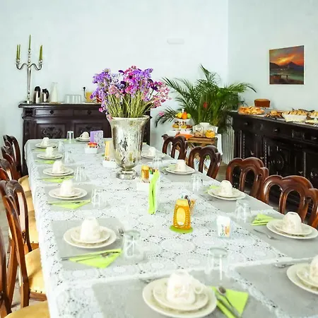 Napolimia Boutique Hotel 4*