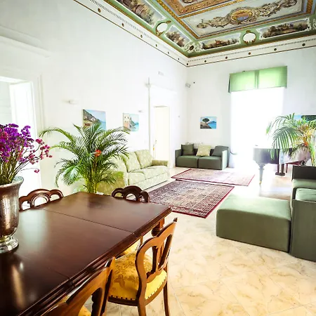 Hotel Napolimia Boutique 4*