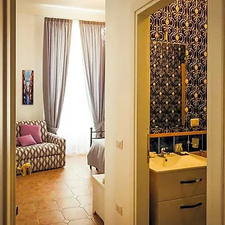 Napolimia Boutique Hotell