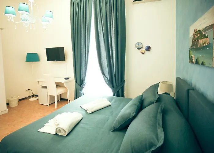 Napolimia Boutique 4*