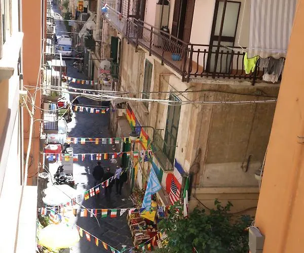 호텔 Napolimia Boutique 4*