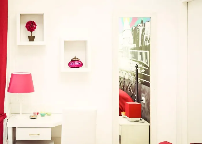 Napolimia Boutique 4*